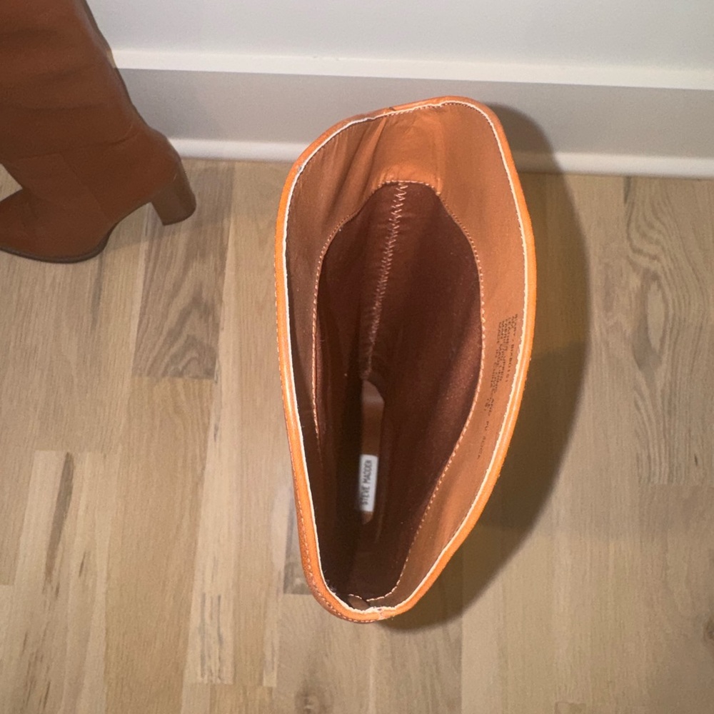 Steve Madden Cognac Boots - Size 6 - Picture 6 of 7